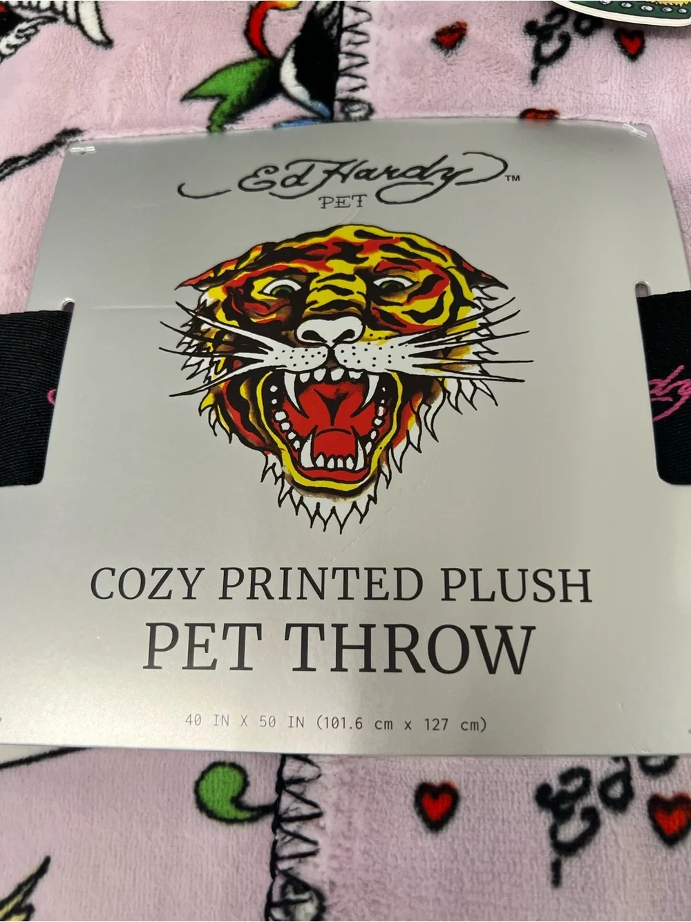 Ed Hardy Cozy Printed Plush Pet Throw - Hearts & Tattoo Birds